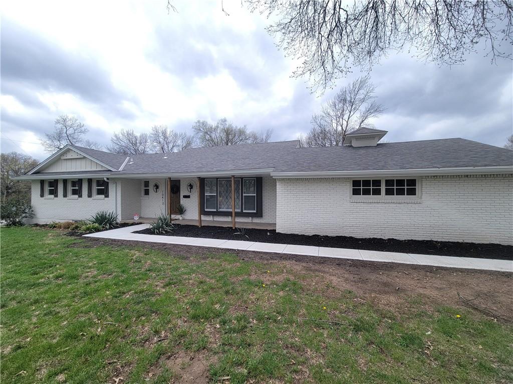 Listing Photo MLS #HMS2612236