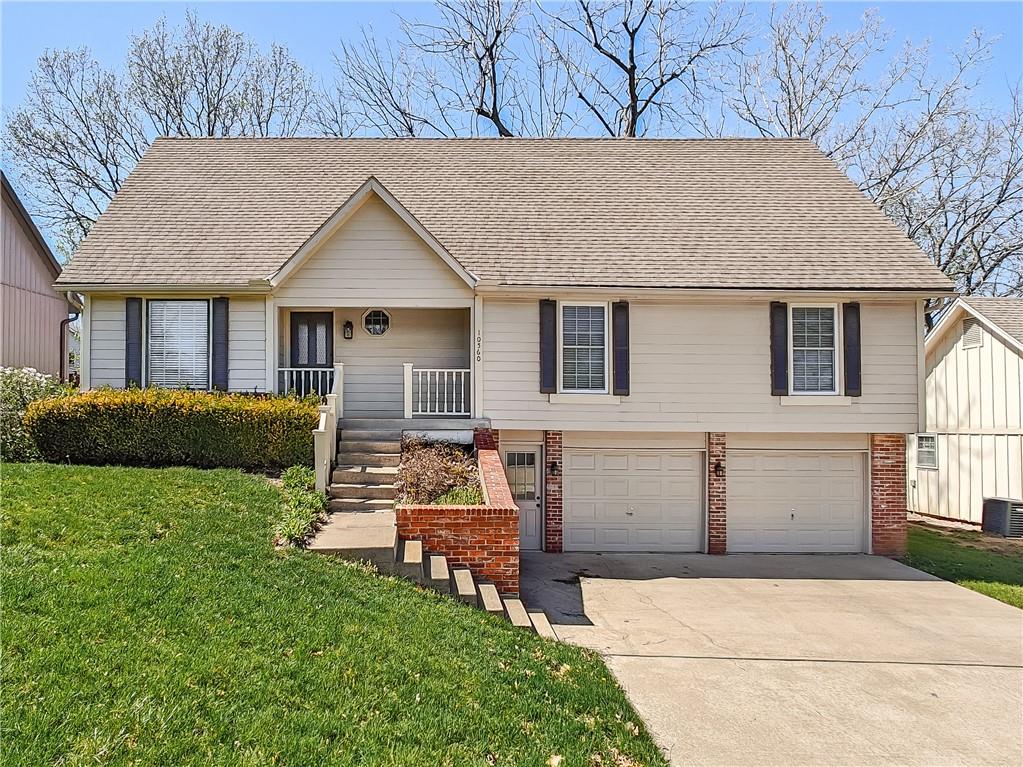 Listing Photo MLS #HMS2612411