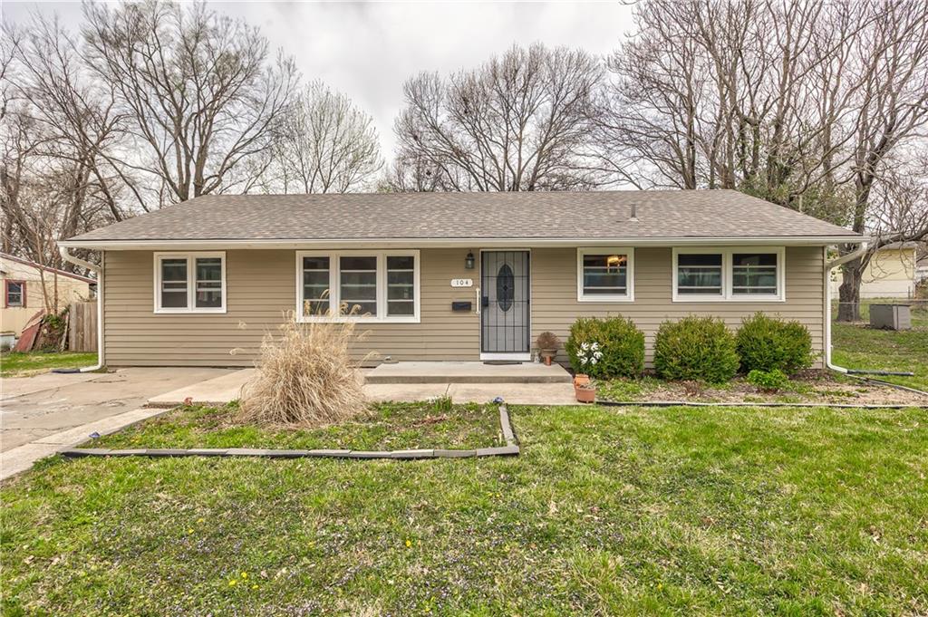 Listing Photo MLS #HMS2612660