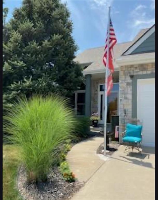 Listing Photo MLS #HMS2612667