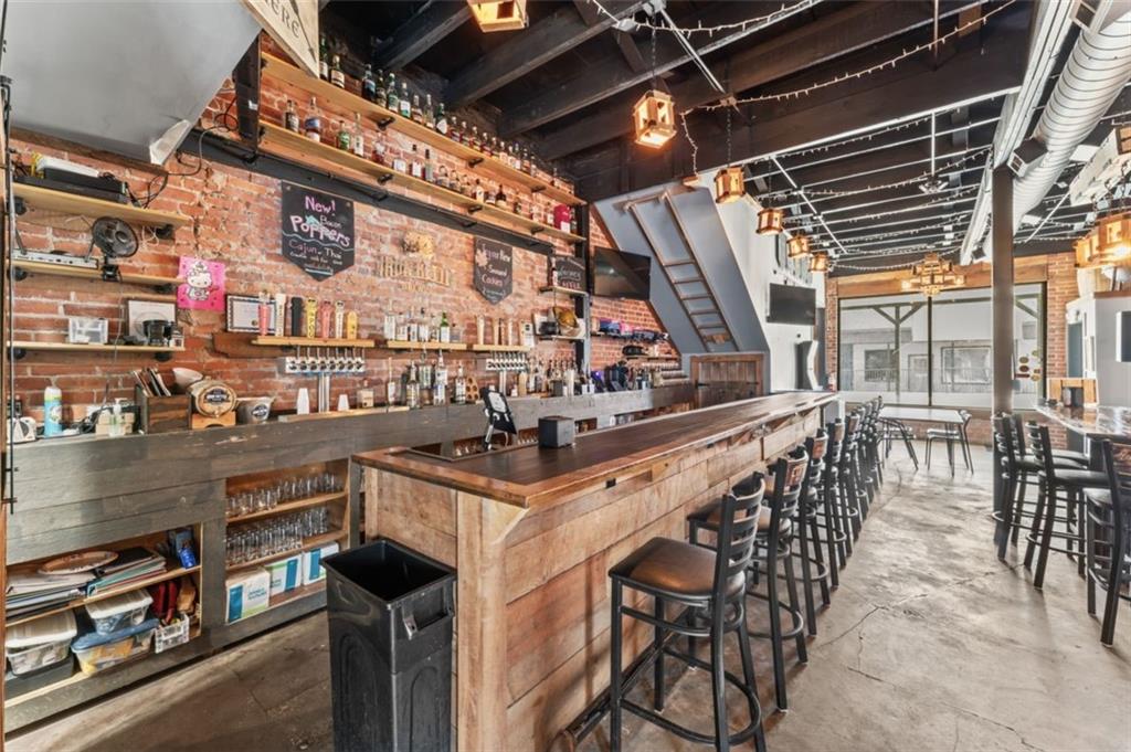 Listing Photo MLS #HMS2612690