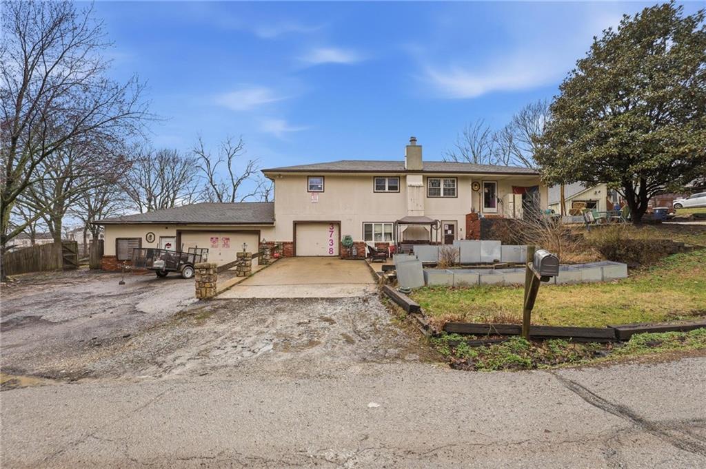 Listing Photo MLS #HMS2612698