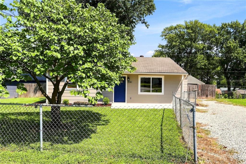 Listing Photo MLS #HMS2612782