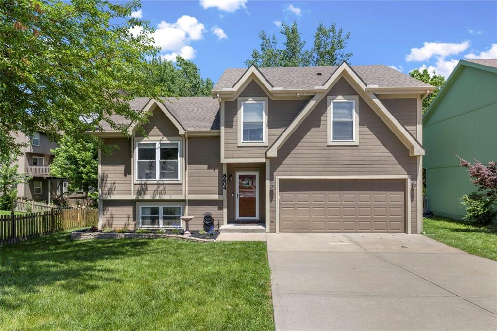 Listing Photo MLS #HMS2612845