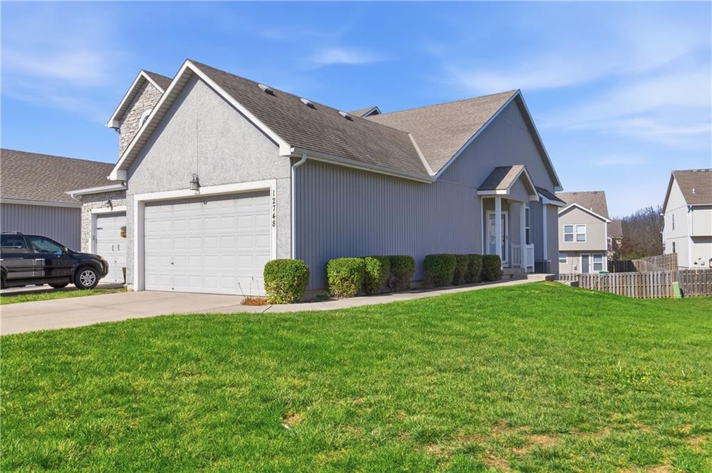 Listing Photo MLS #HMS2612877