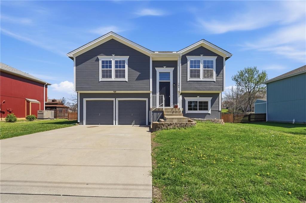 Listing Photo MLS #HMS2612960