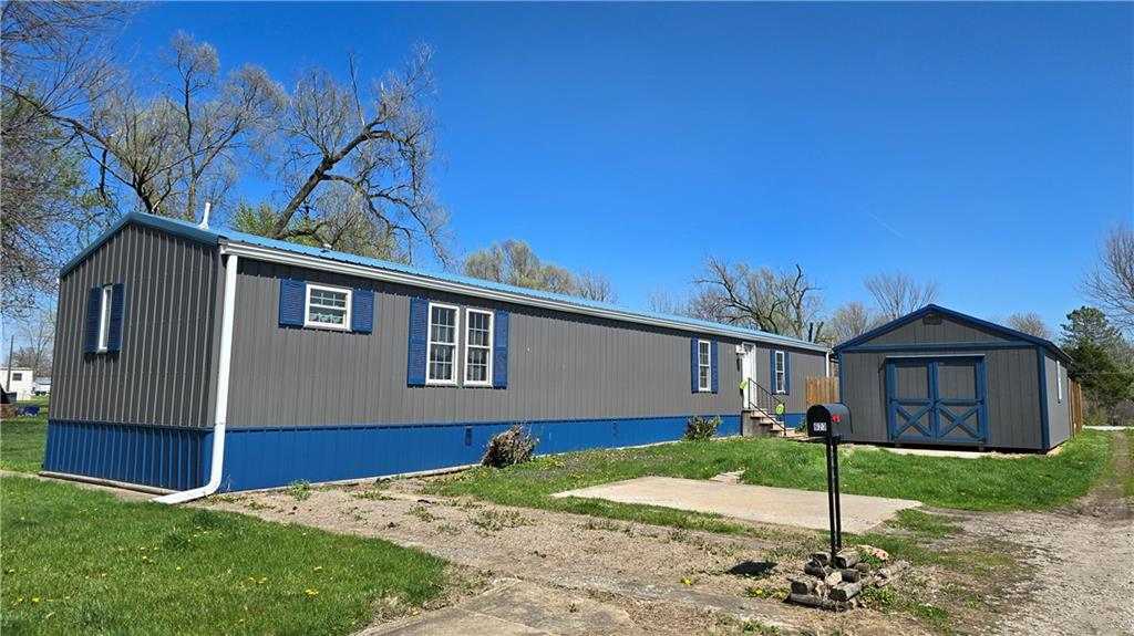 Listing Photo MLS #HMS2613125