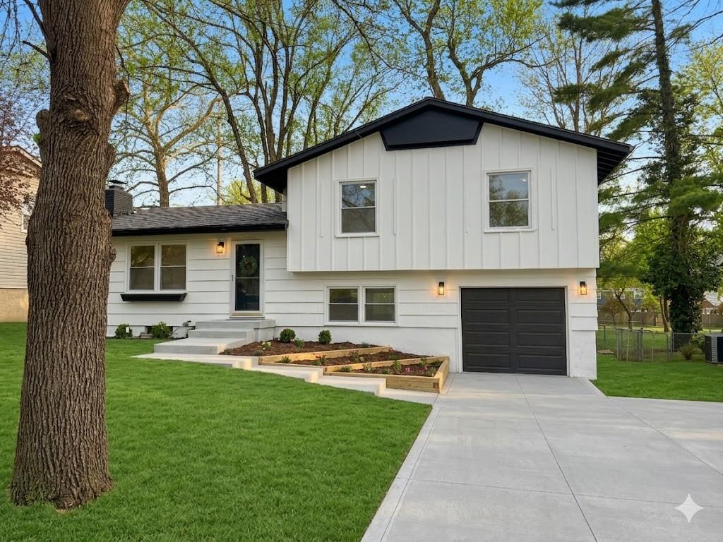 Listing Photo MLS #HMS2613231