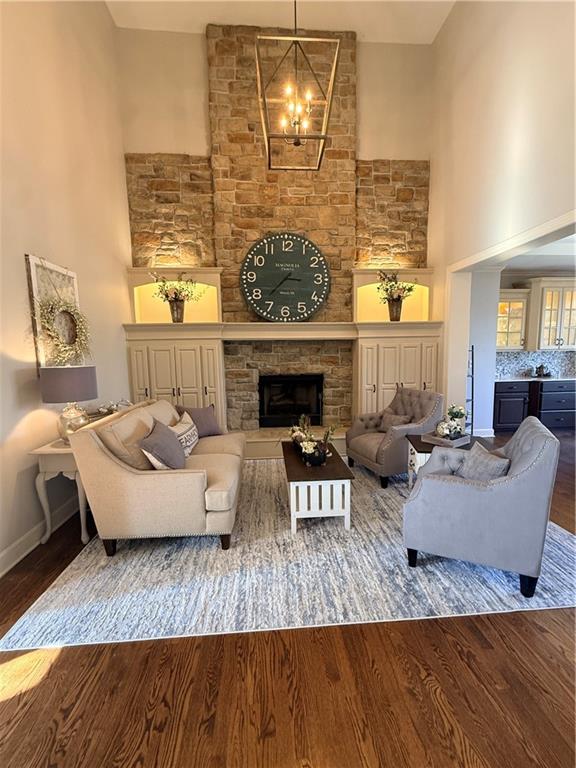 Listing Photo MLS #HMS2613235