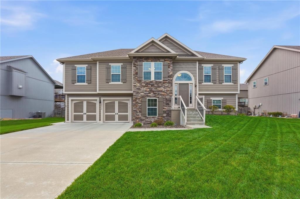 Listing Photo MLS #HMS2613334