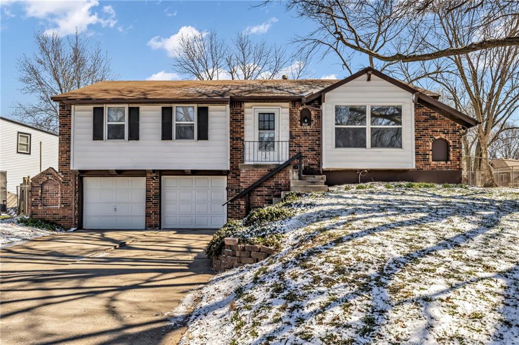 Listing Photo MLS #HMS2613337