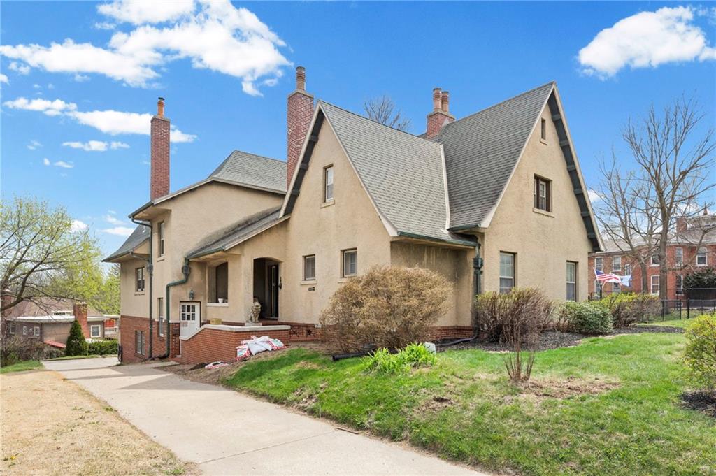 Listing Photo MLS #HMS2613408