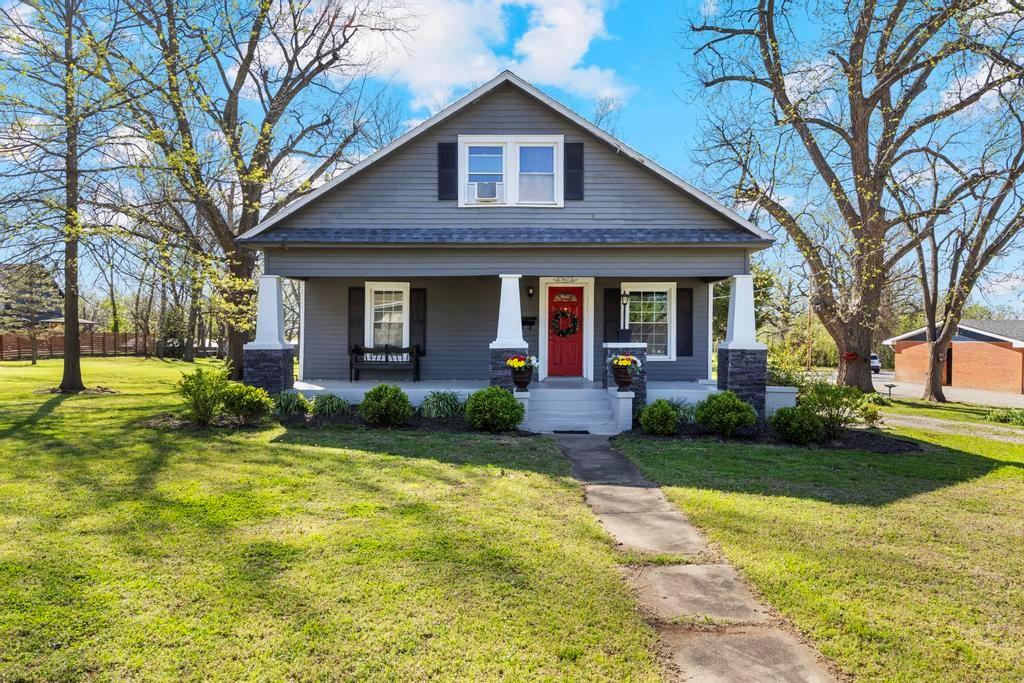 Listing Photo MLS #HMS2613477