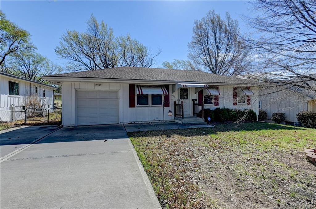 Listing Photo MLS #HMS2613519