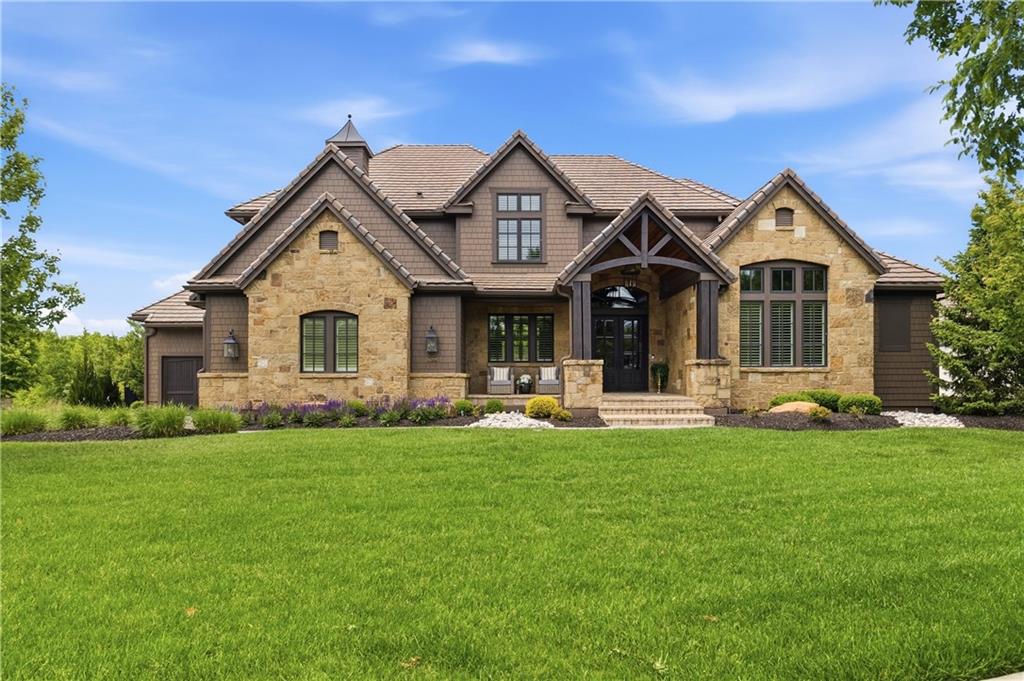 Listing Photo MLS #HMS2613583