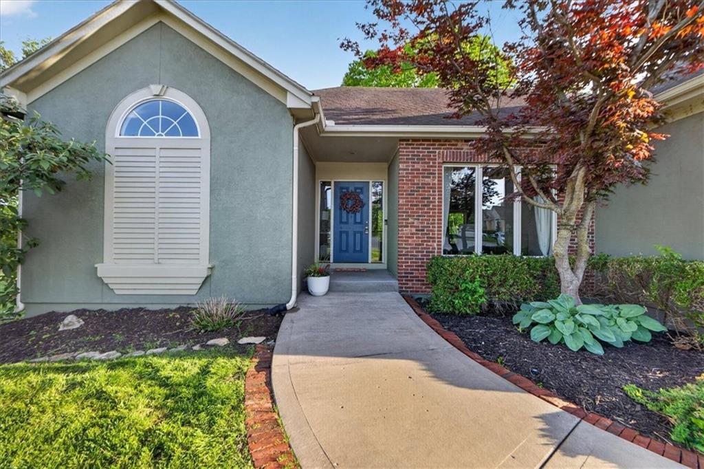 Listing Photo MLS #HMS2613590
