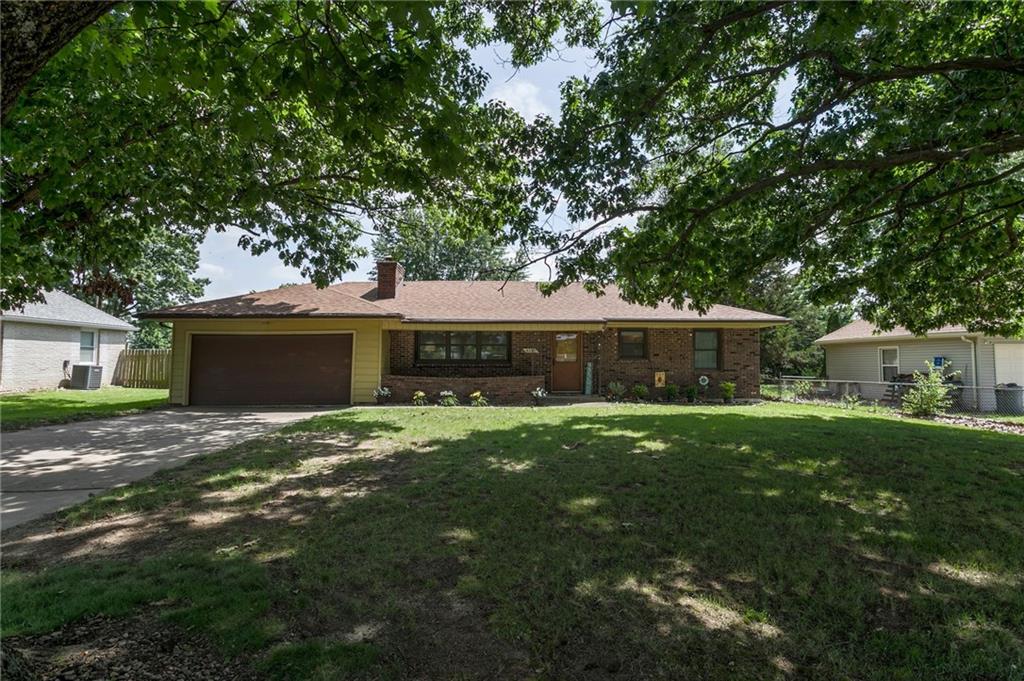Listing Photo MLS #HMS2613783