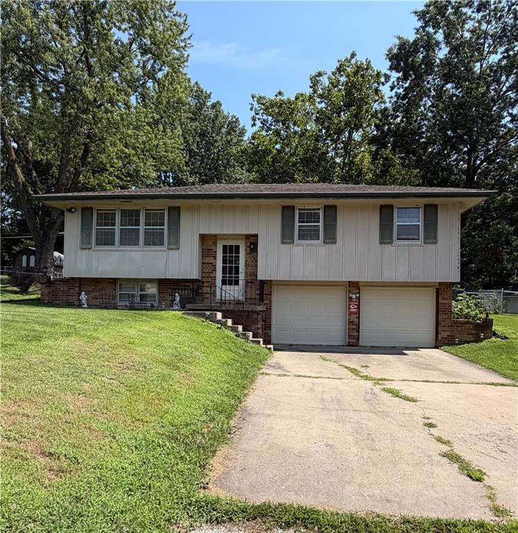 Listing Photo MLS #HMS2613819