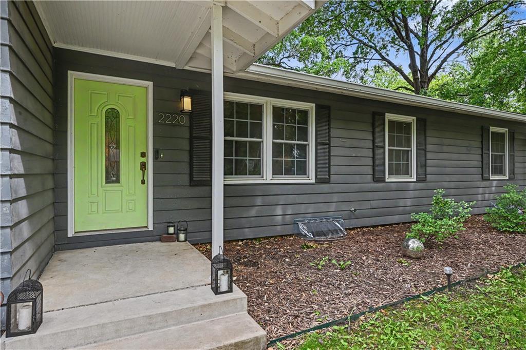 Listing Photo MLS #HMS2614199