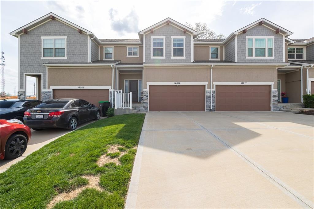 Listing Photo MLS #HMS2614321