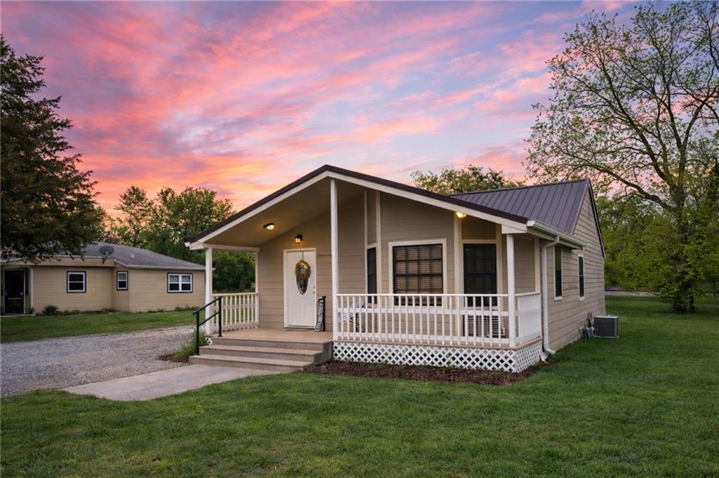 Listing Photo MLS #HMS2614346