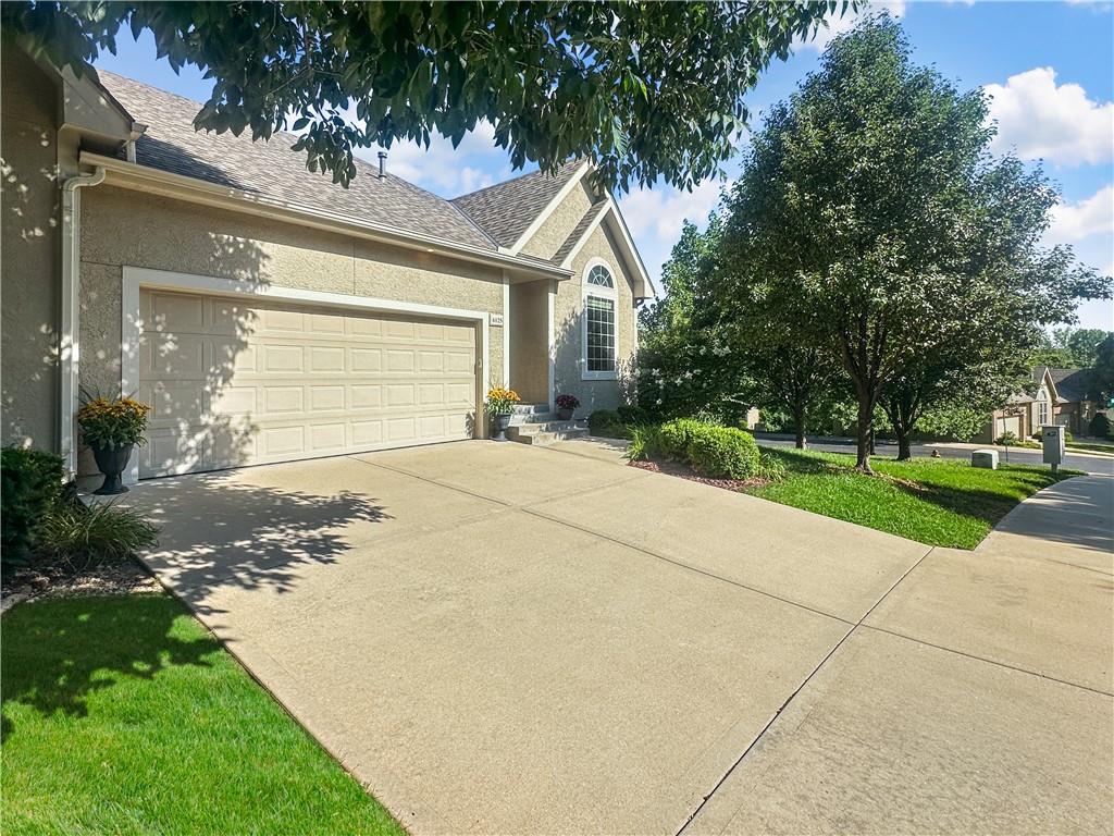 Listing Photo MLS #HMS2614366