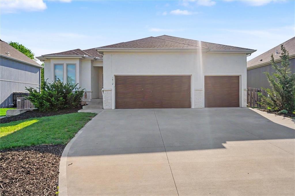 Listing Photo MLS #HMS2614458