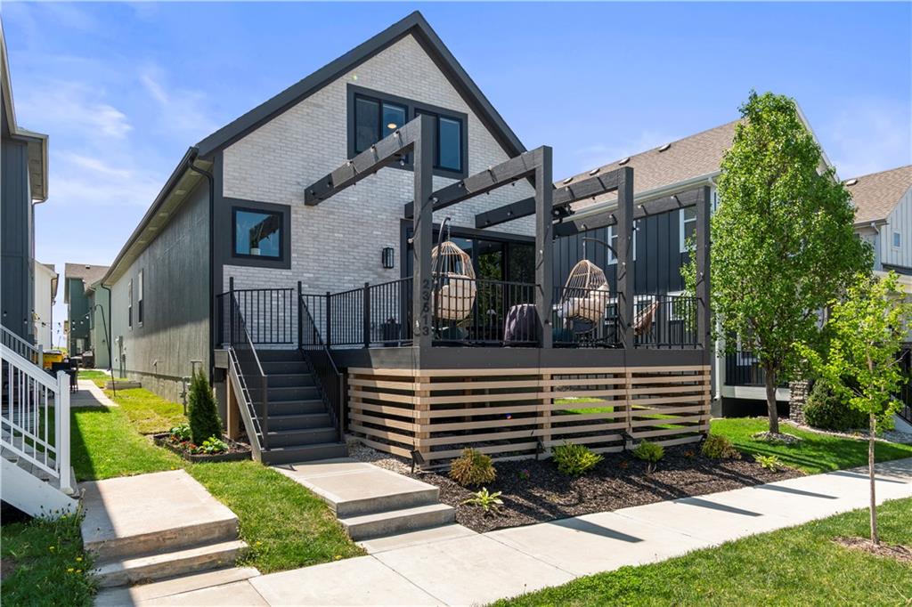 Listing Photo MLS #HMS2614490