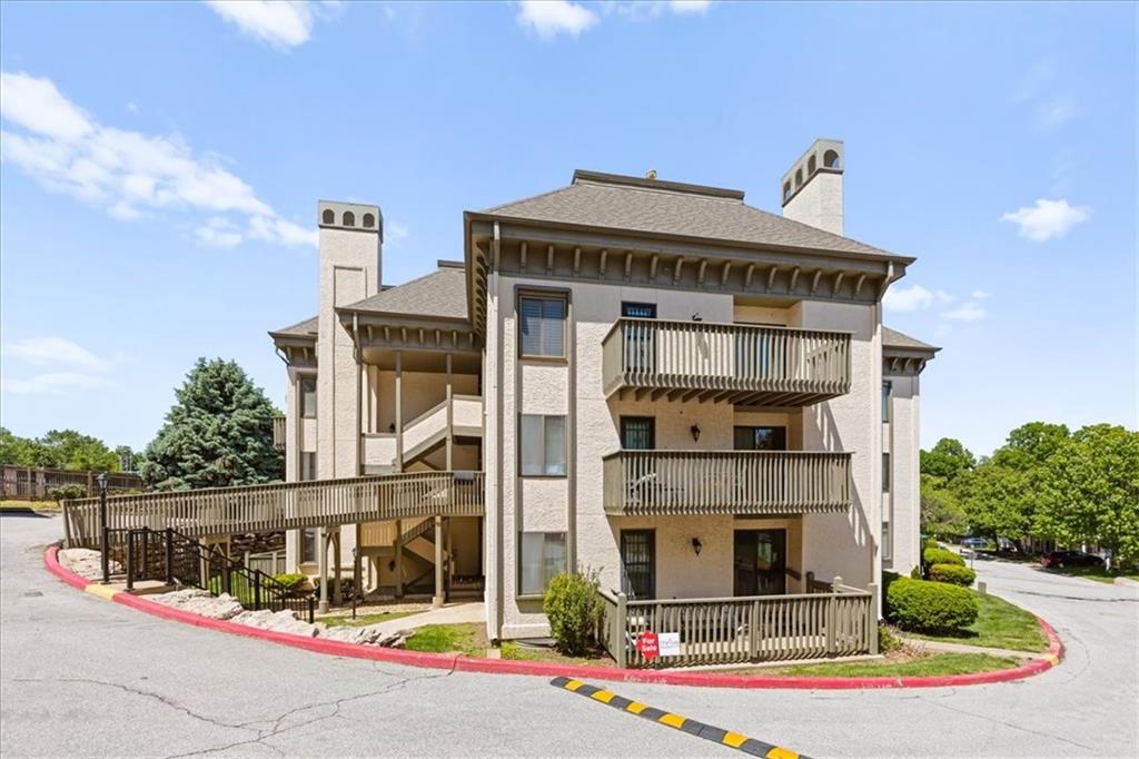 Listing Photo MLS #HMS2614691