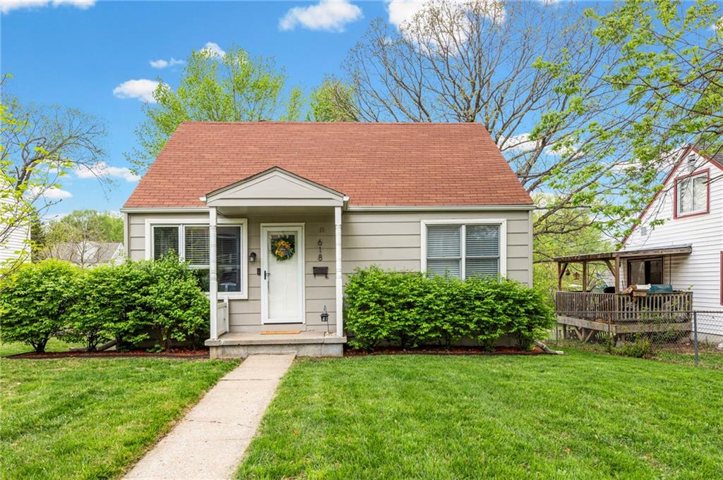 Listing Photo MLS #HMS2614712