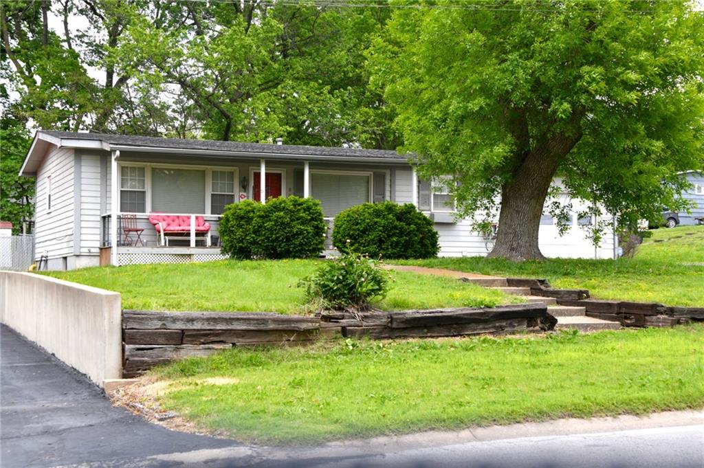Listing Photo MLS #HMS2614886