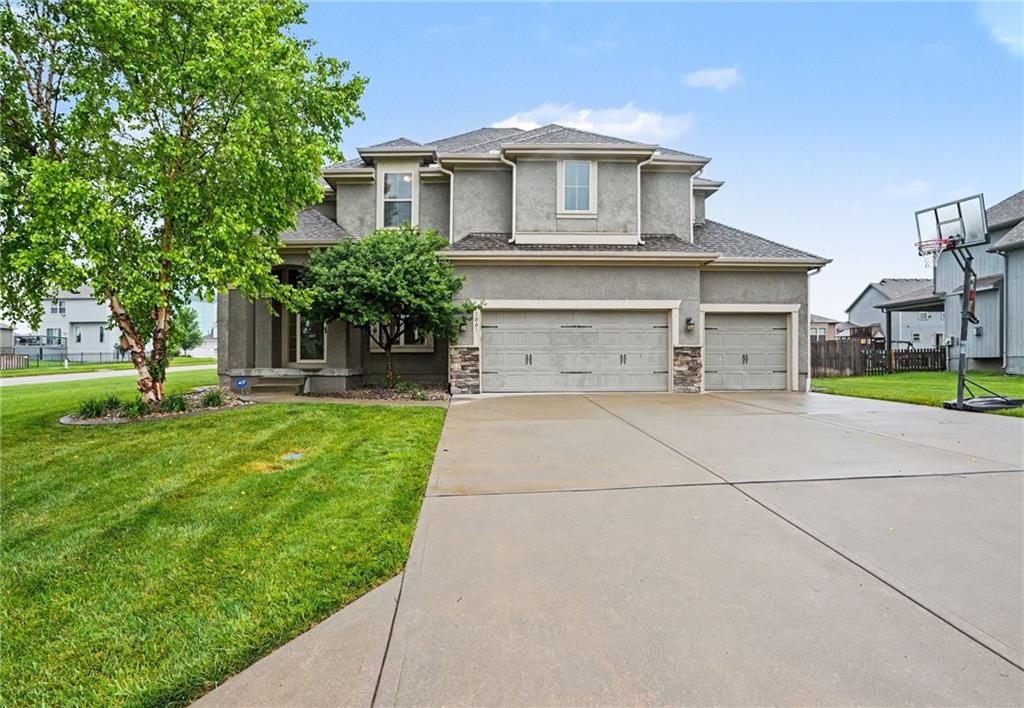 Listing Photo MLS #HMS2615048