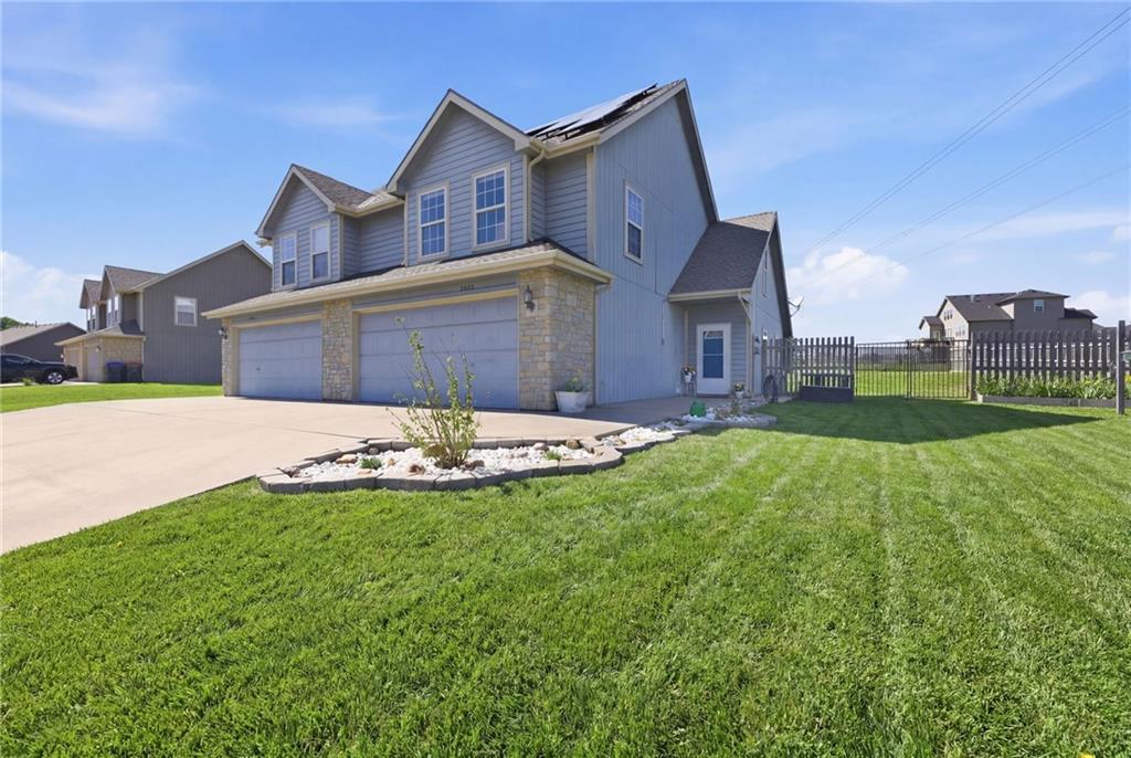 Listing Photo MLS #HMS2615100
