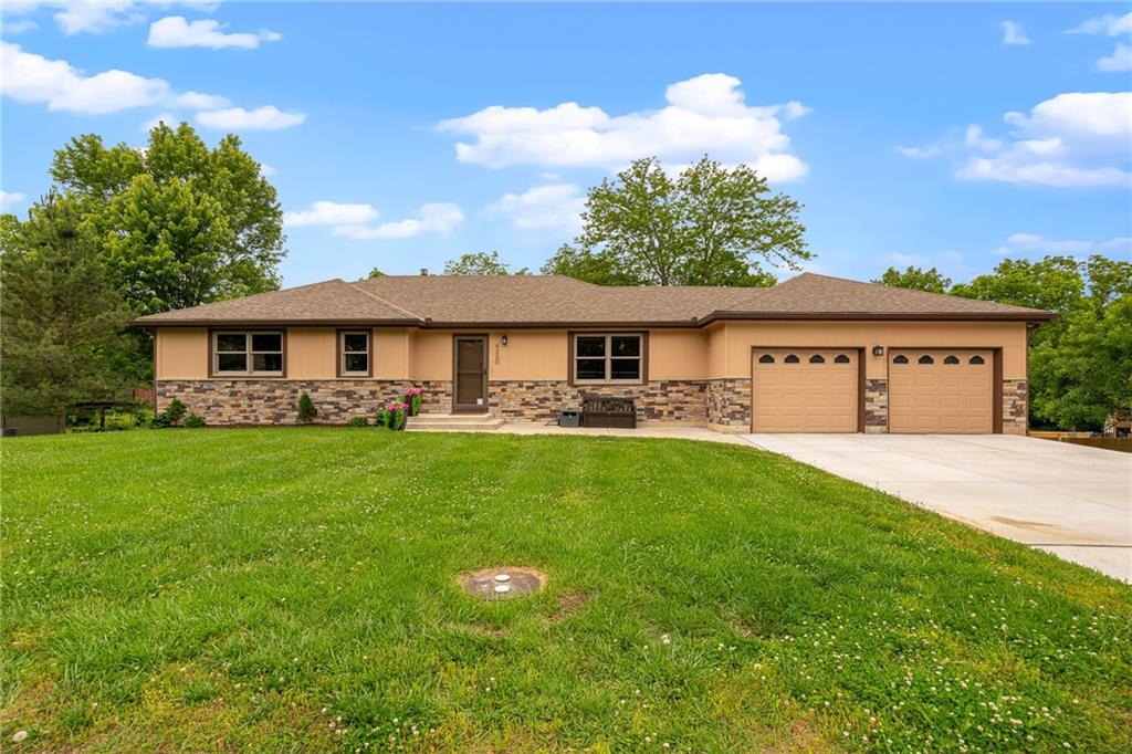 Listing Photo MLS #HMS2615110
