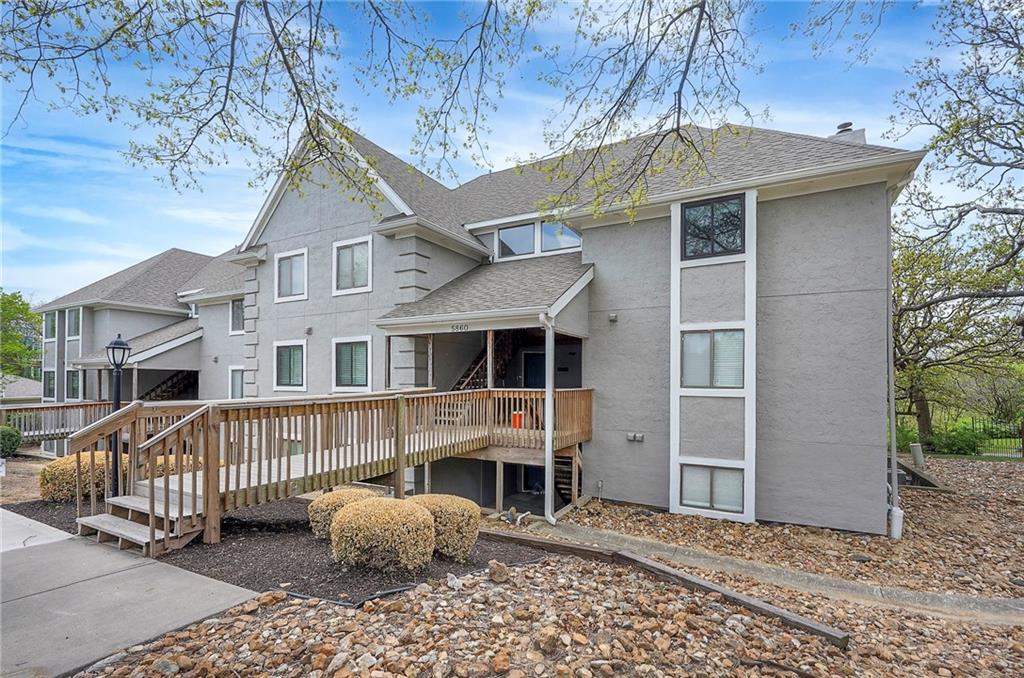 Listing Photo MLS #HMS2615119