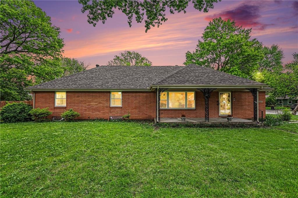 Listing Photo MLS #HMS2615254