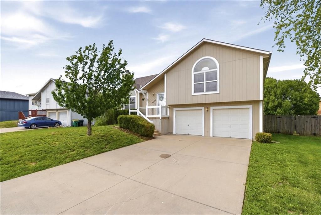 Listing Photo MLS #HMS2615320