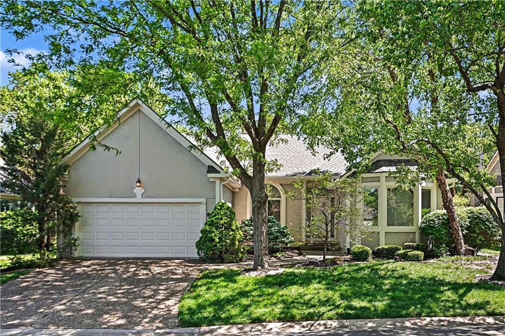 Listing Photo MLS #HMS2615355