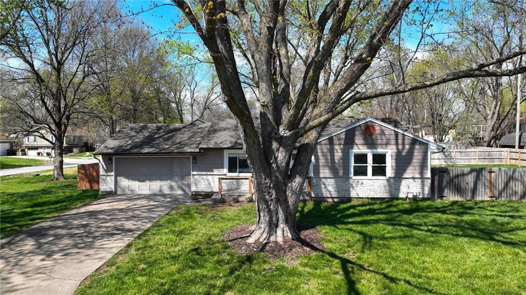 Listing Photo MLS #HMS2615802
