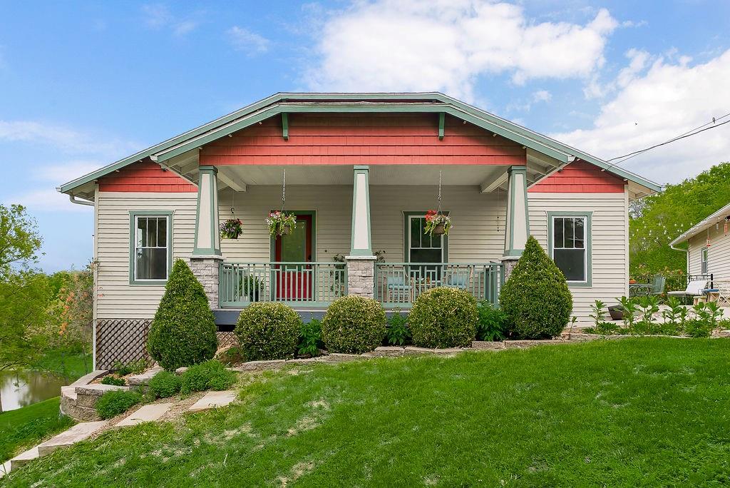 Listing Photo MLS #HMS2615881