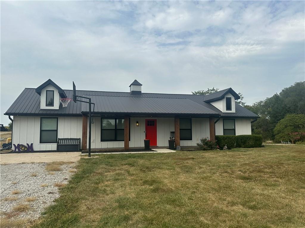 Listing Photo MLS #HMS2615942