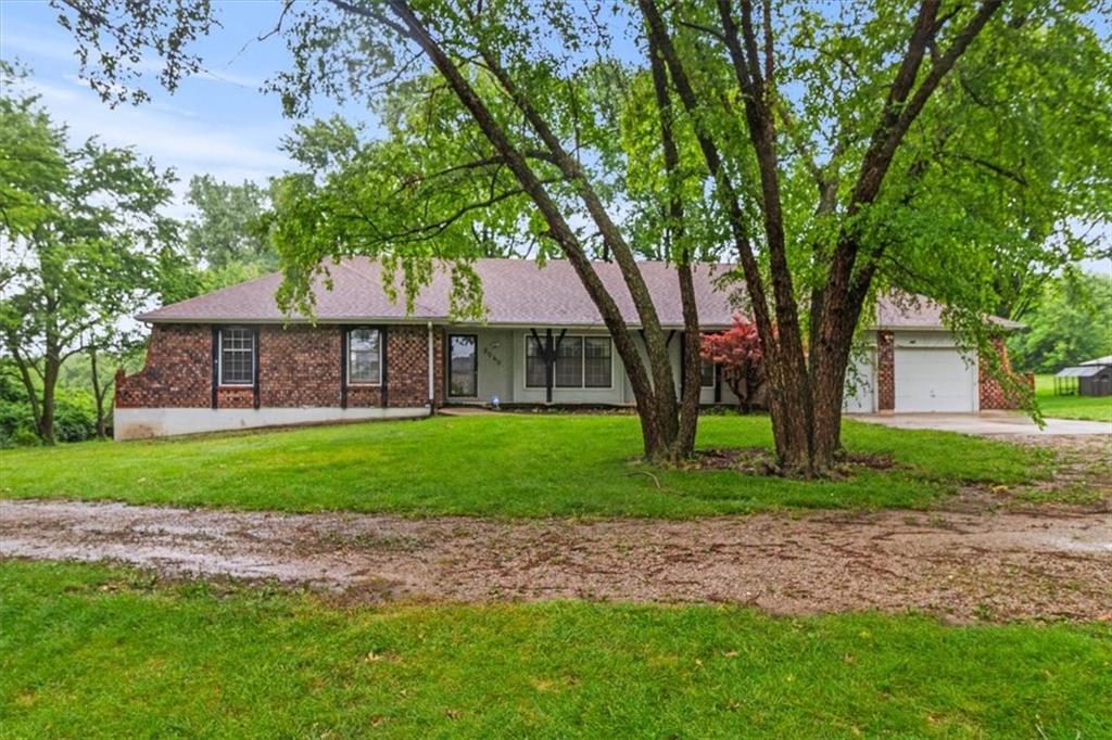 Listing Photo MLS #HMS2616021