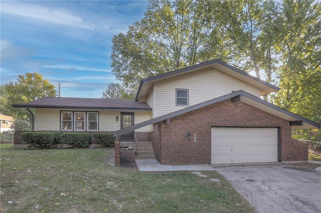 Listing Photo MLS #HMS2616046