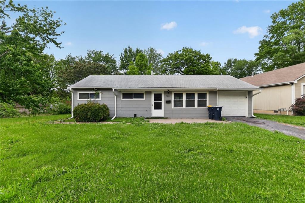 Listing Photo MLS #HMS2616058