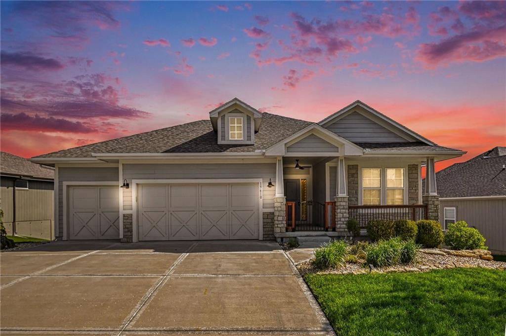 Listing Photo MLS #HMS2616113