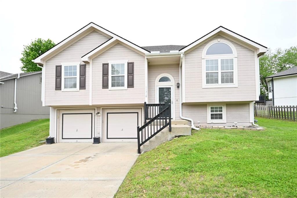 Listing Photo MLS #HMS2616132