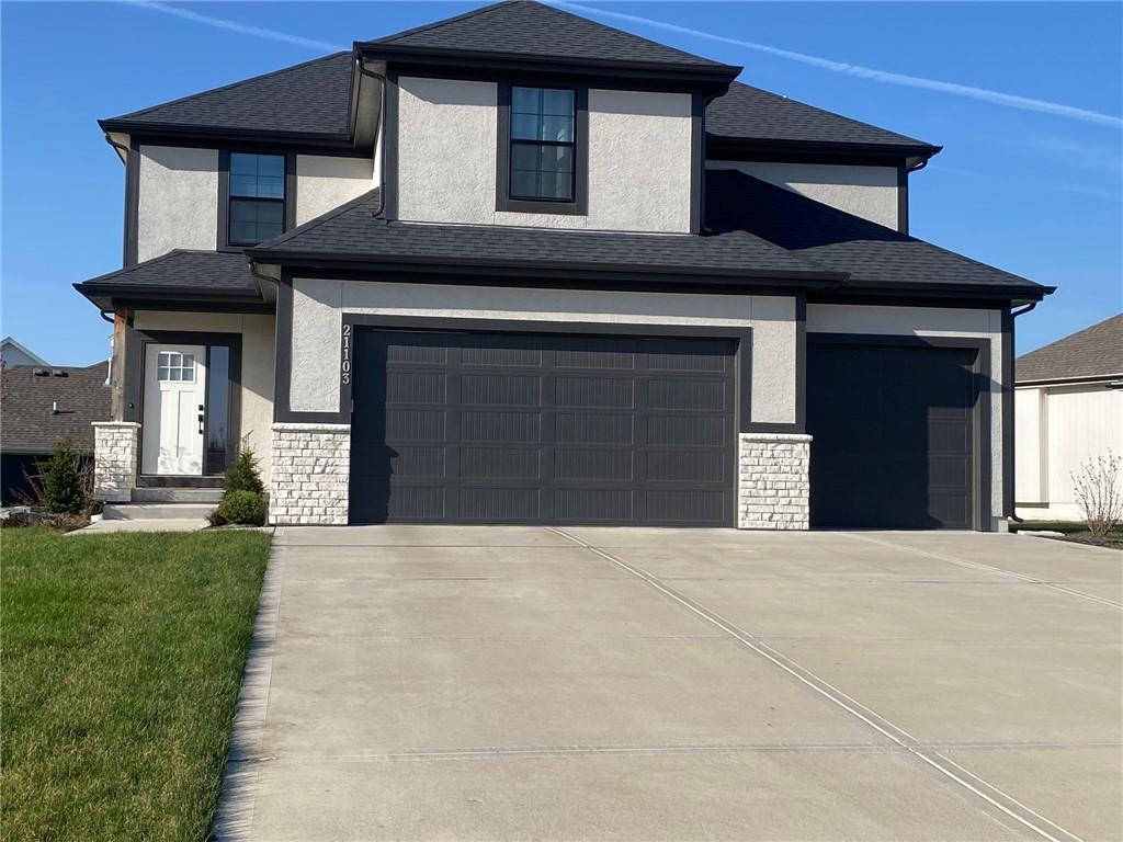 Listing Photo MLS #HMS2616183