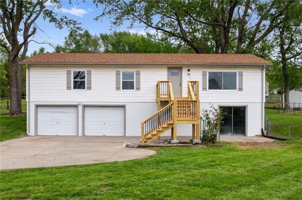 Listing Photo MLS #HMS2616189