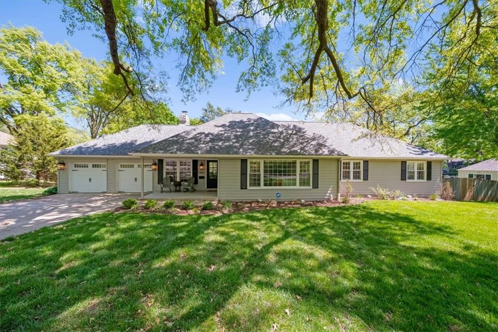 Listing Photo MLS #HMS2616304