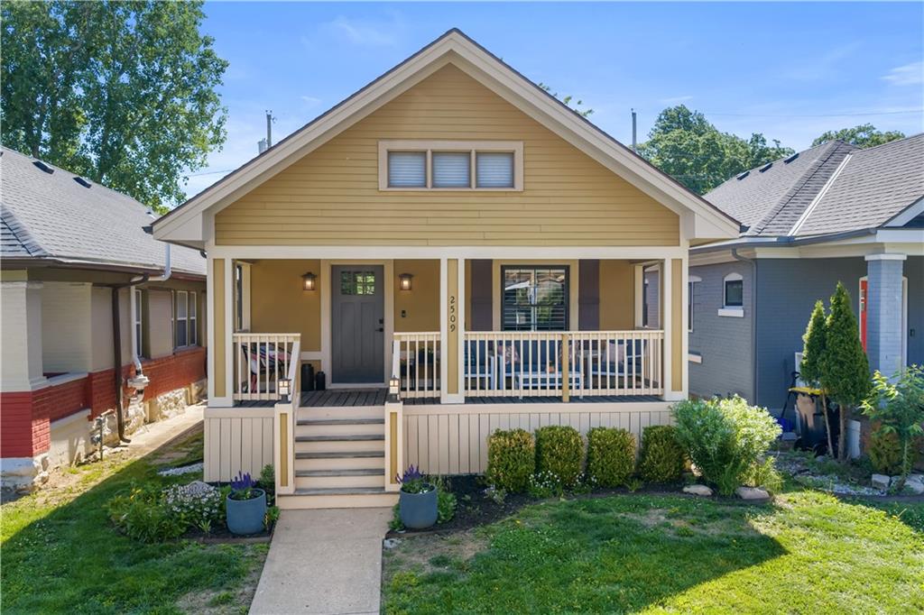 Listing Photo MLS #HMS2616342